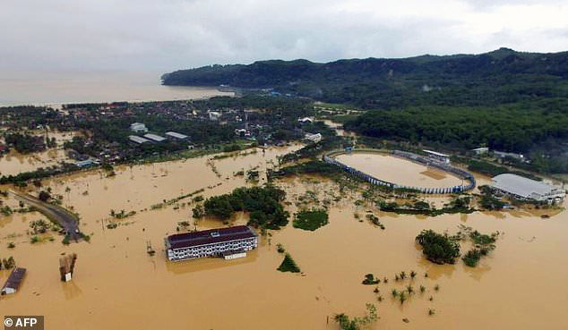 Siklon Tropis Cempaka Akibatkan 41 Tewas di Jawa Disorot Dunia
